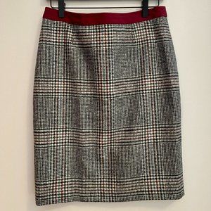Boden - Freya Wool Pencil Skirt in British Tweed by Moon - Size 6